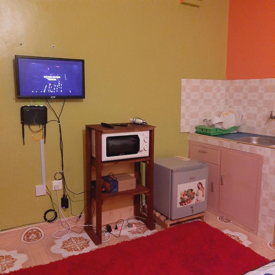 מומבסה Gloria'S Place Studio מראה חיצוני תמונה